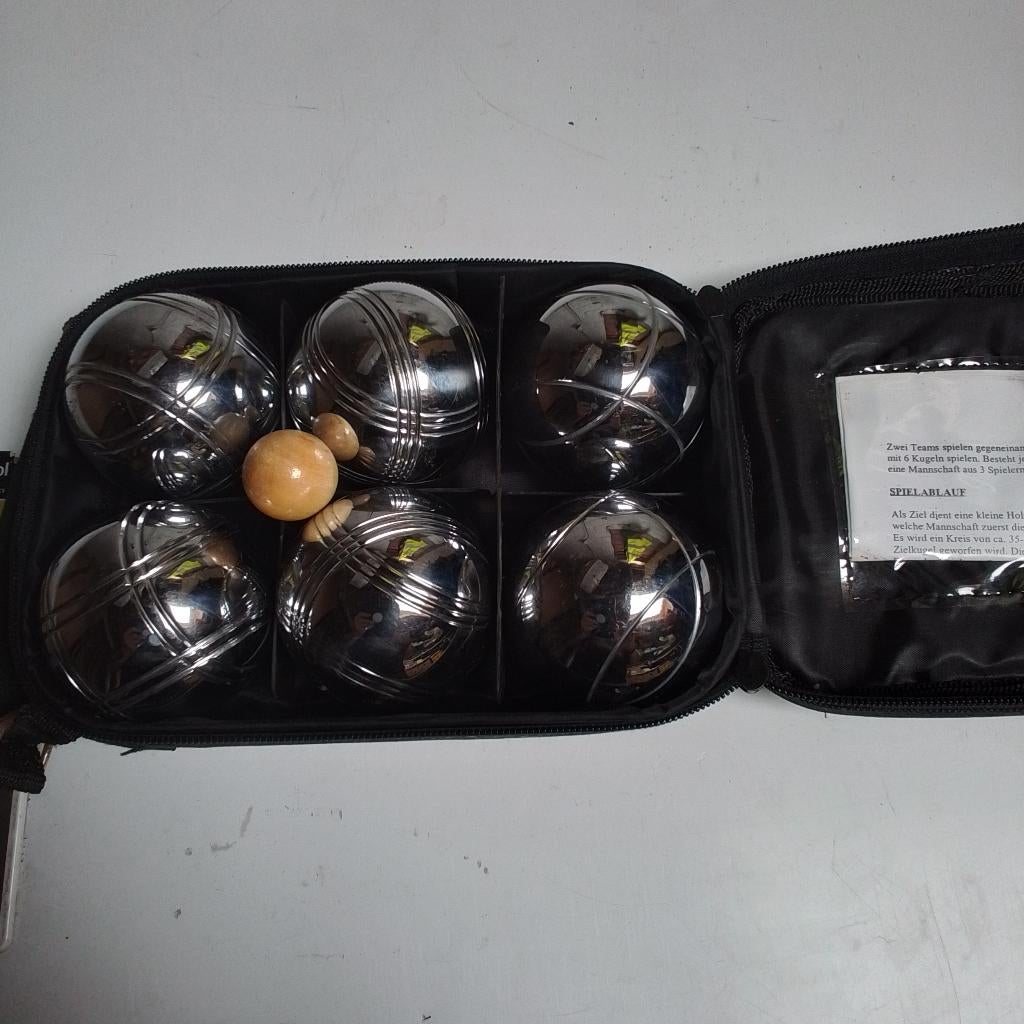 Petanque ballen, Trois ou quatre joueurs, Enlèvement, Neuf