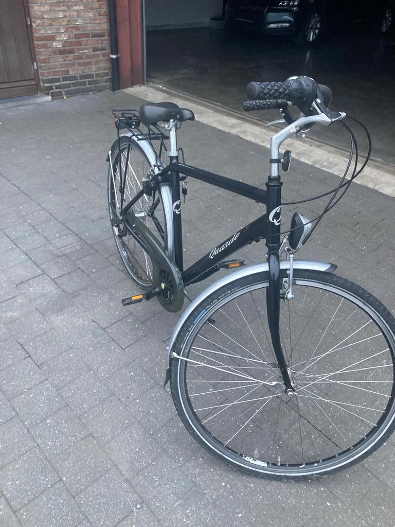 Nieuwe fiets (heren), Fietsen en Brommers, Fietsen | Heren | Herenfietsen, Ophalen, Zo goed als nieuw