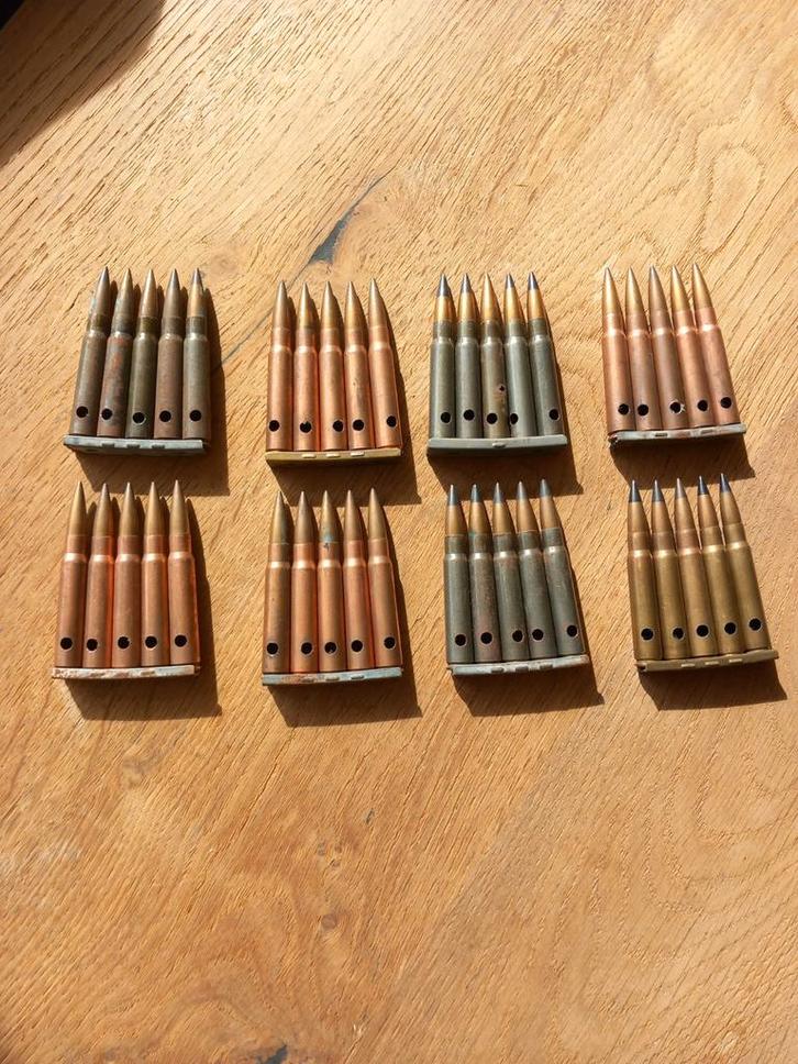 Lot de clips K98k allemands vides et percés WW2, originaux, Collections, Objets militaires | Seconde Guerre mondiale, Enlèvement ou Envoi