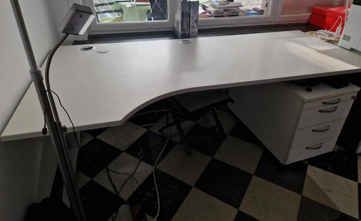 Professioneel Bureau wit, Zakelijke goederen, Kantoor en Winkelinrichting | Kantoormeubilair en Inrichting, Bureau, Gebruikt, Ophalen