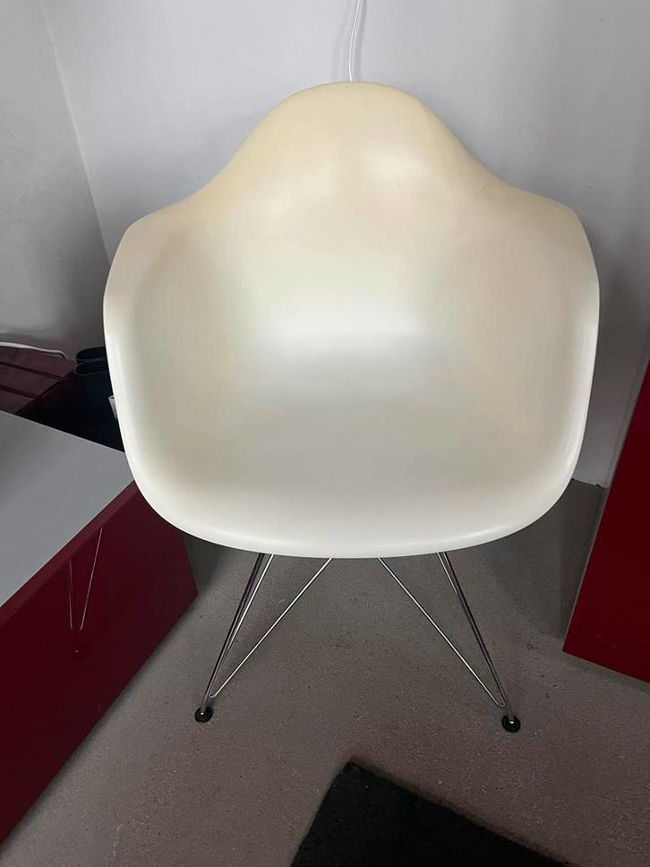Vitra Eames, Maison & Meubles, Chaises, Utilisé, Blanc, Enlèvement