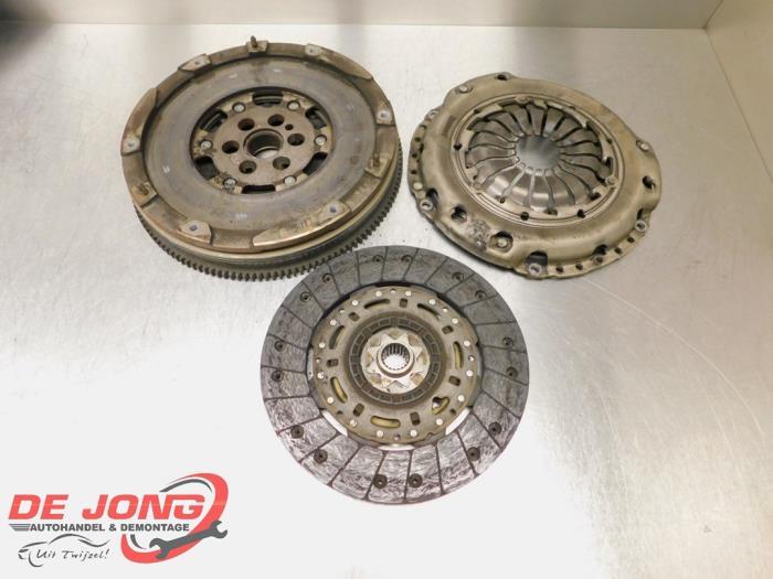 Volant d'inertie masse double d'un Opel Mokka, Autos : Pièces & Accessoires, Moteurs & Accessoires, Opel, Utilisé, 3 mois de garantie