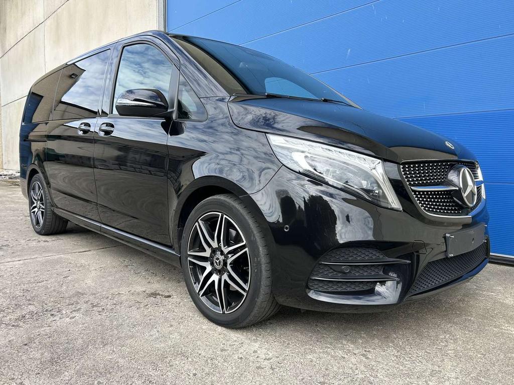 Mercedes-Benz V 220 AMG Pack Black Edition 7 Zitplaatsen (€, Auto's, Mercedes-Benz, 4 deurs, Monovolume, 4 cilinders, 0 kg