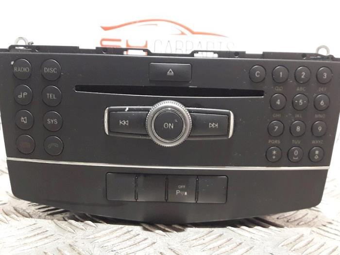 Radio CD Speler van een Mercedes C-Klasse, Auto-onderdelen, Gebruikt, -, Ophalen of Verzenden, -