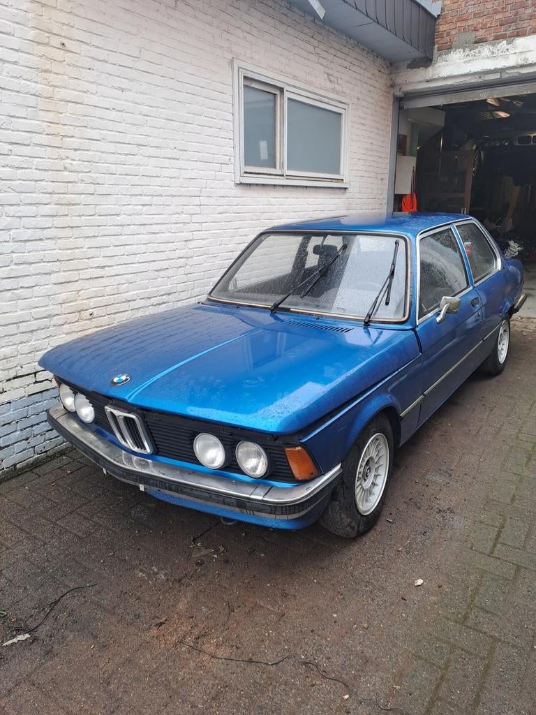 Bmw E21, Entreprise, Achat