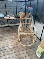 Rotan schommelstoel, Ophalen