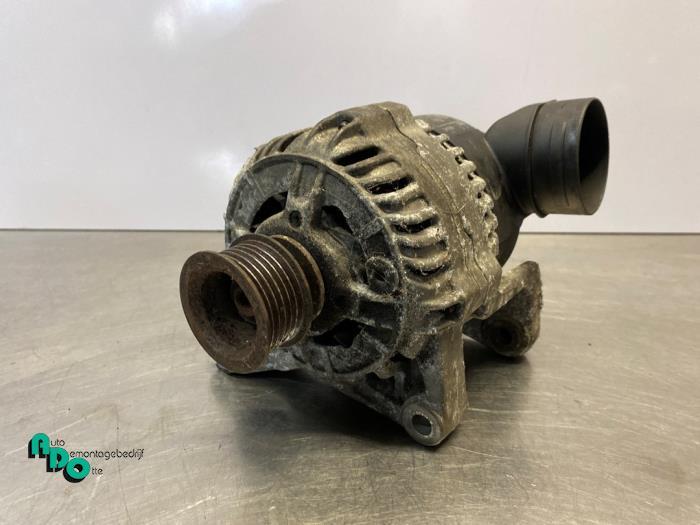 Dynamo van een BMW 3-Serie (3-Serie 98-), Gebruikt, -, -, Ophalen of Verzenden