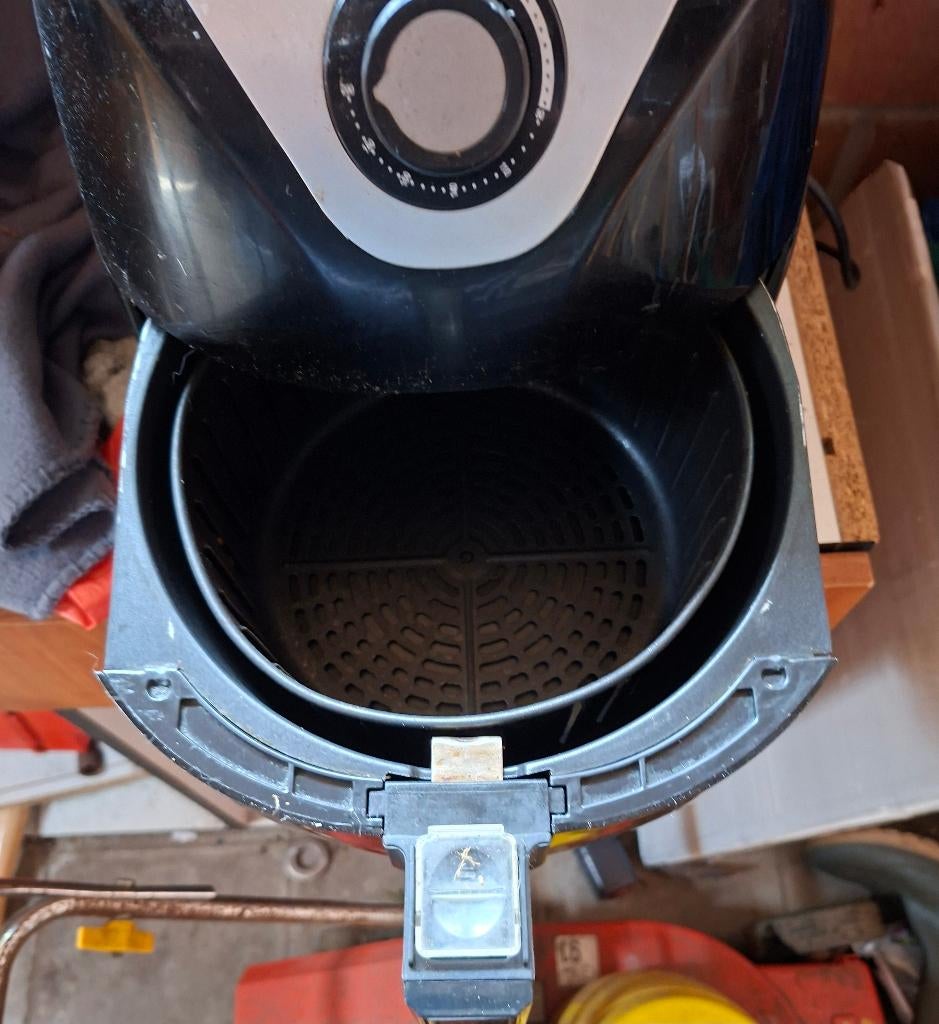 Airfryer, Electroménager, Friteuses à air, Enlèvement, Utilisé, Friteuse à air, 750 à 999 grammes