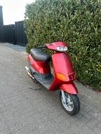 Piaggio zip type 2, Fietsen en Brommers, Ophalen, Zo goed als nieuw, Zip