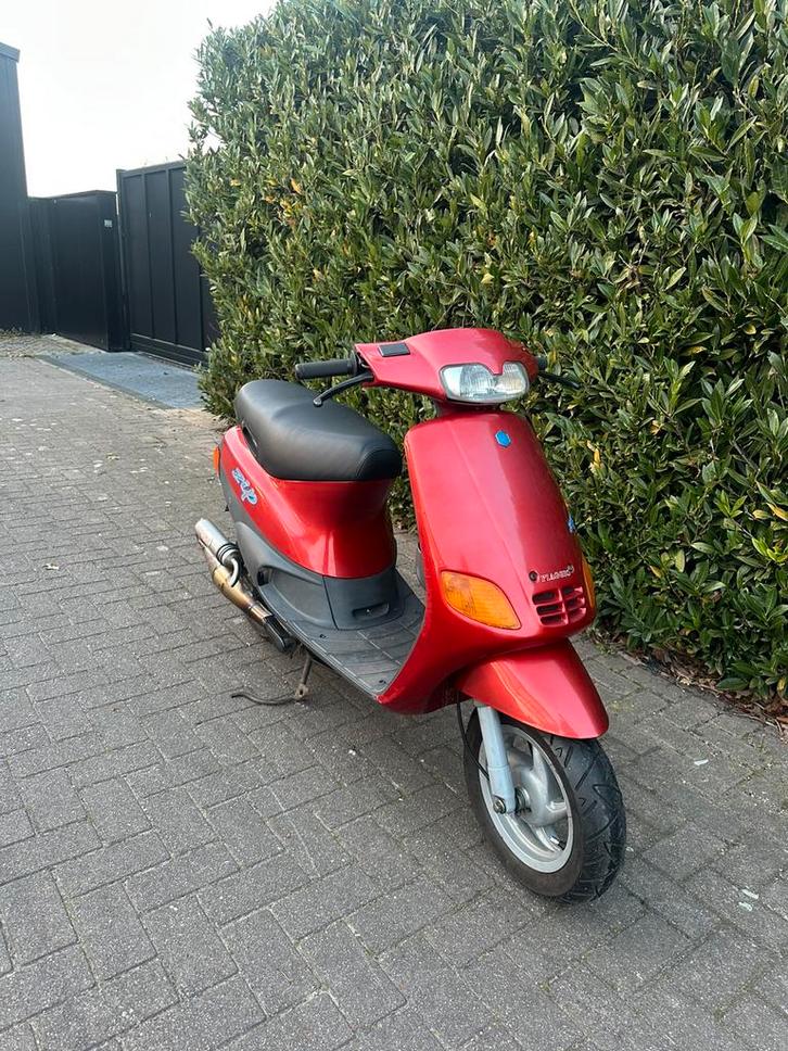 Piaggio zip type 2, Fietsen en Brommers, Scooters | Piaggio, Zo goed als nieuw, Zip, Ophalen
