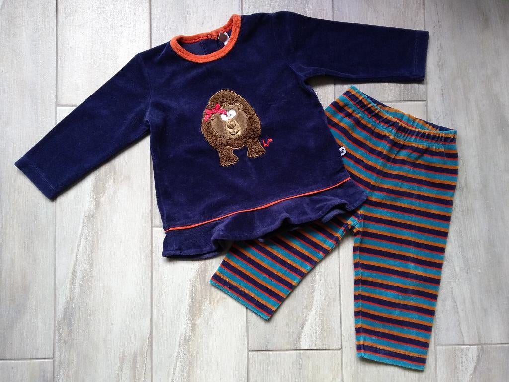 ✿ M74 - Woody winterpyjama velours thema beer, Kinderen en Baby's, Babykleding | Maat 74, Nacht- of Onderkleding, Meisje, Ophalen of Verzenden