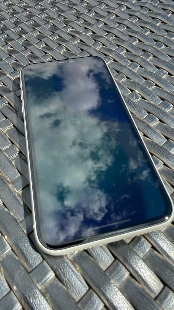 IPhone 11 64GB white krasvrij als nieuw, Telecommunicatie, Mobiele telefoons | Apple iPhone, Ophalen, Zo goed als nieuw, 64 GB