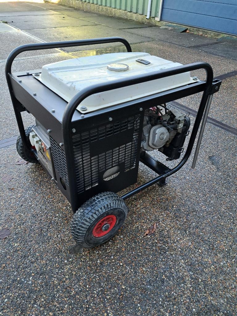 Europower EP6000LN stroom aggregaat 6 KVA, Ophalen, Benzine, Zo goed als nieuw, Geluidgedempt