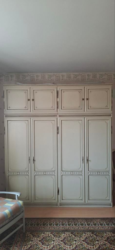 Kleerkast, commode en bed. Ook apart te koop., Ophalen