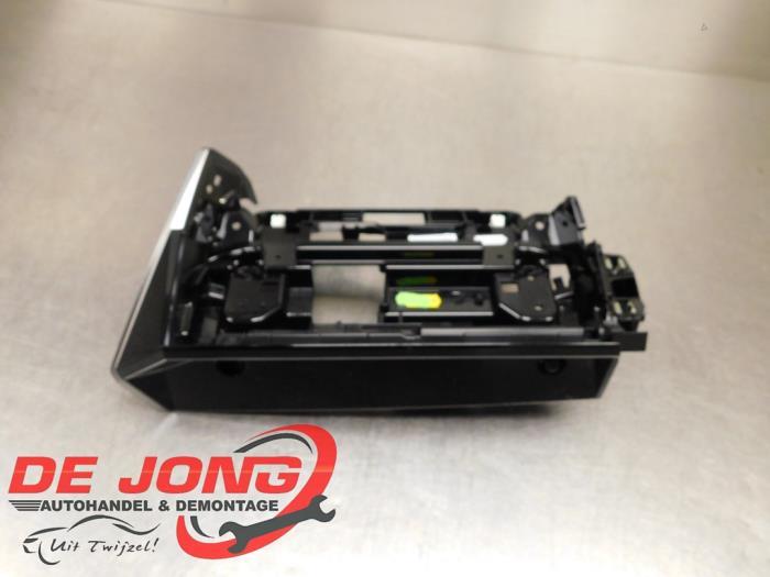 Bande décorative de tableau de bord d'un Peugeot 308, Autos : Pièces & Accessoires, Tableau de bord & Interrupteurs, Peugeot, Utilisé