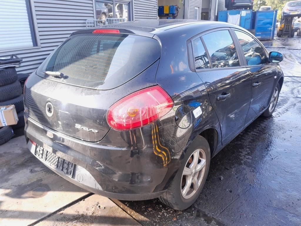 PORTIERRUIT RECHTS ACHTER Fiat Bravo (198A), Gebruikt, Fiat