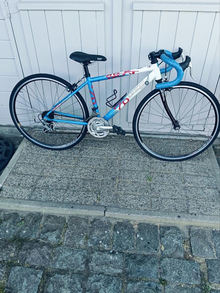 Vélo de route vintage Decathlon 26 pouces pour enfants, Vélos & Vélomoteurs, Enlèvement, 26 pouces