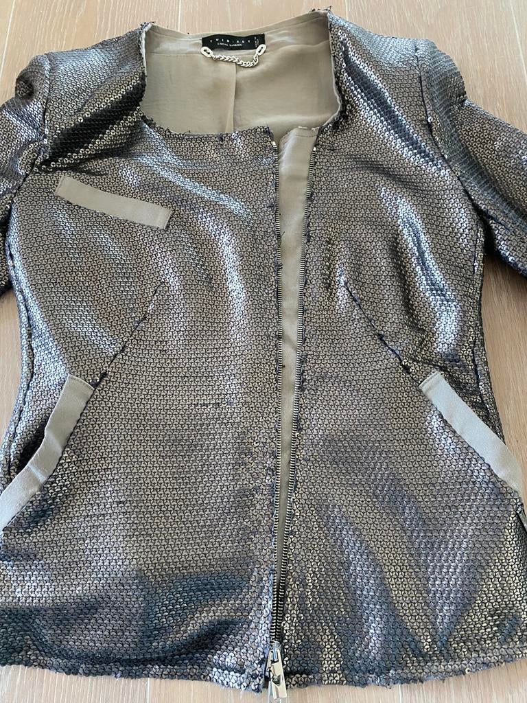 Jasje Twin Set maat L, Enlèvement ou Envoi, Comme neuf, Taille 42/44 (L)