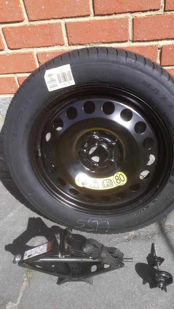 Roue de secours pour Ford Kuga 3, Enlèvement