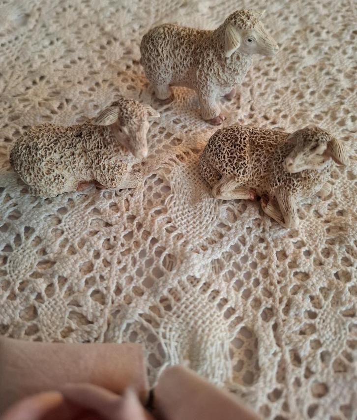 3 Hele schattige kleine schapen beeldjes, gemerkt, Verzamelen, Ophalen of Verzenden, Gebruikt, Dier