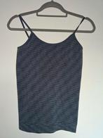 Top spagetti gris Wibra, taille L, Vêtements | Femmes, Tops, Gris, Comme neuf, Envoi, Taille 42/44 (L)