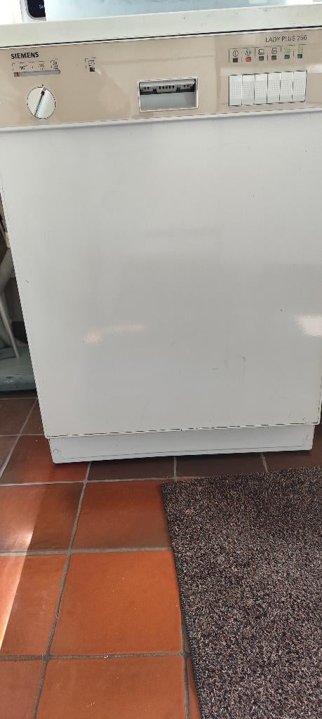 Vaatwasmachine, Ophalen, Gebruikt, Vrijstaand, 45 tot 60 cm