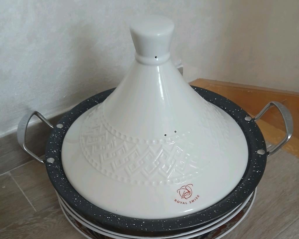 Royal swiss tajine zgan, Ophalen