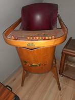 Oude kinderstoel, Enlèvement