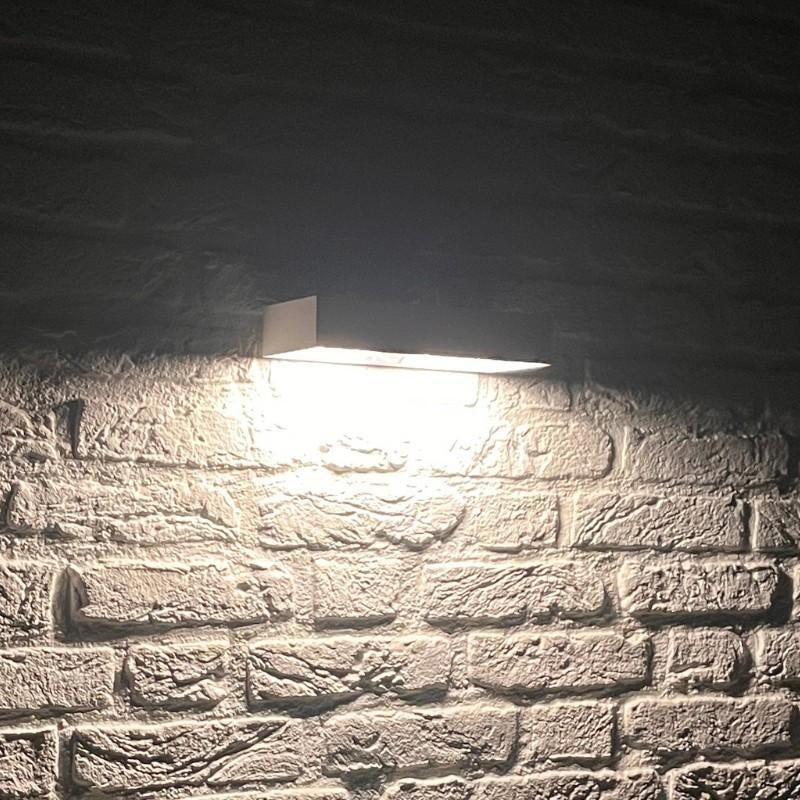Solar wandlamp 900 lm op sensor zwart/wit brick model, Ophalen of Verzenden, Nieuw