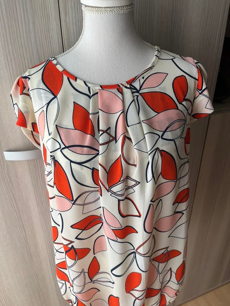 Zomers bloesje strijk-en kreukvrij Nieuwstaat!, Kleding | Dames, Ophalen of Verzenden, Zo goed als nieuw, Maat 42/44 (L)