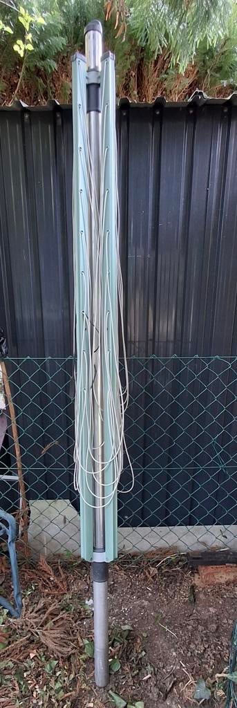 Séchoir à linge + douille d encrage au sol, Jardin & Terrasse, Enlèvement, Séchoir