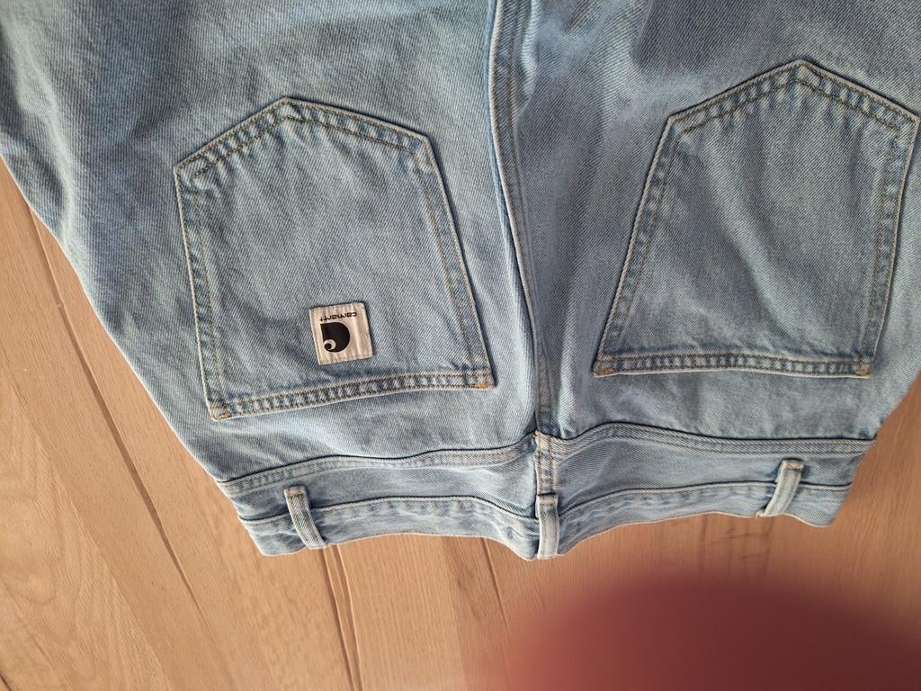 Jeans carhart small, Kleding | Dames, Spijkerbroeken en Jeans, Ophalen