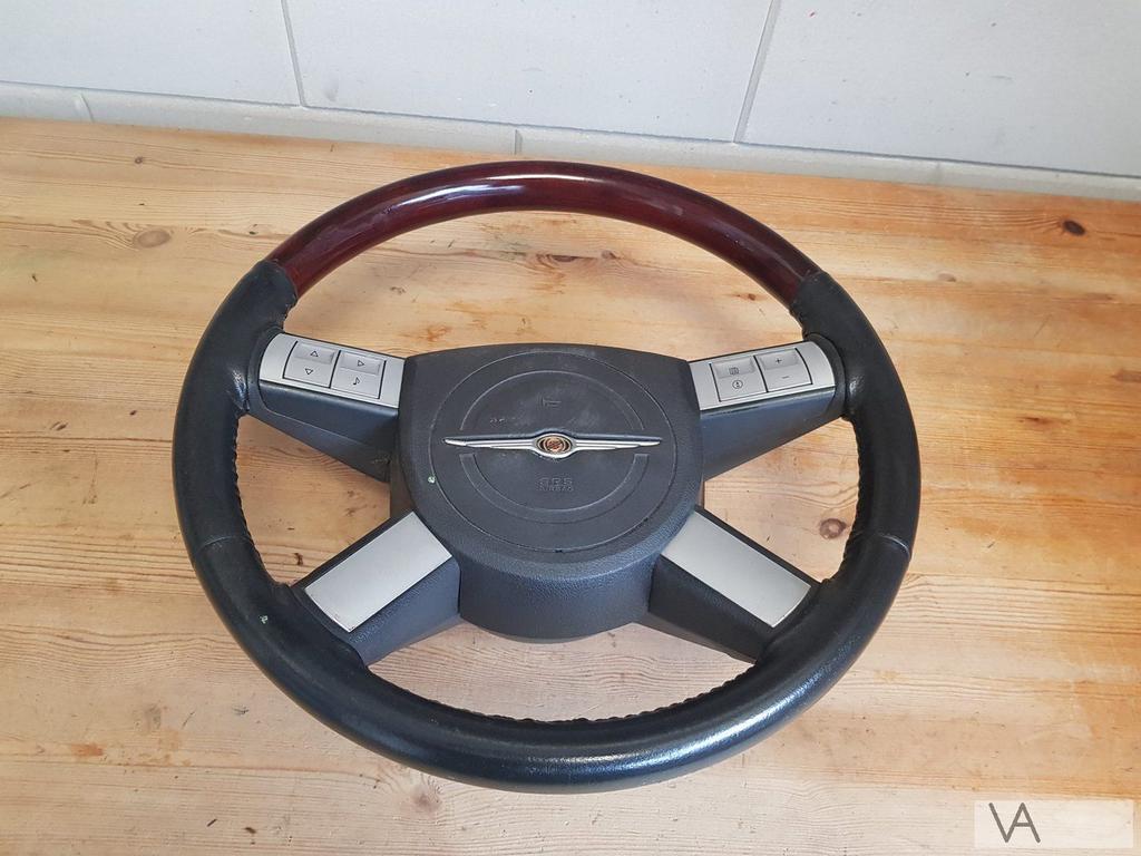 Chrysler 300C 2004 - 2010 half houten stuur met airbag €100, Auto-onderdelen, Gebruikt, -, Ophalen of Verzenden, -