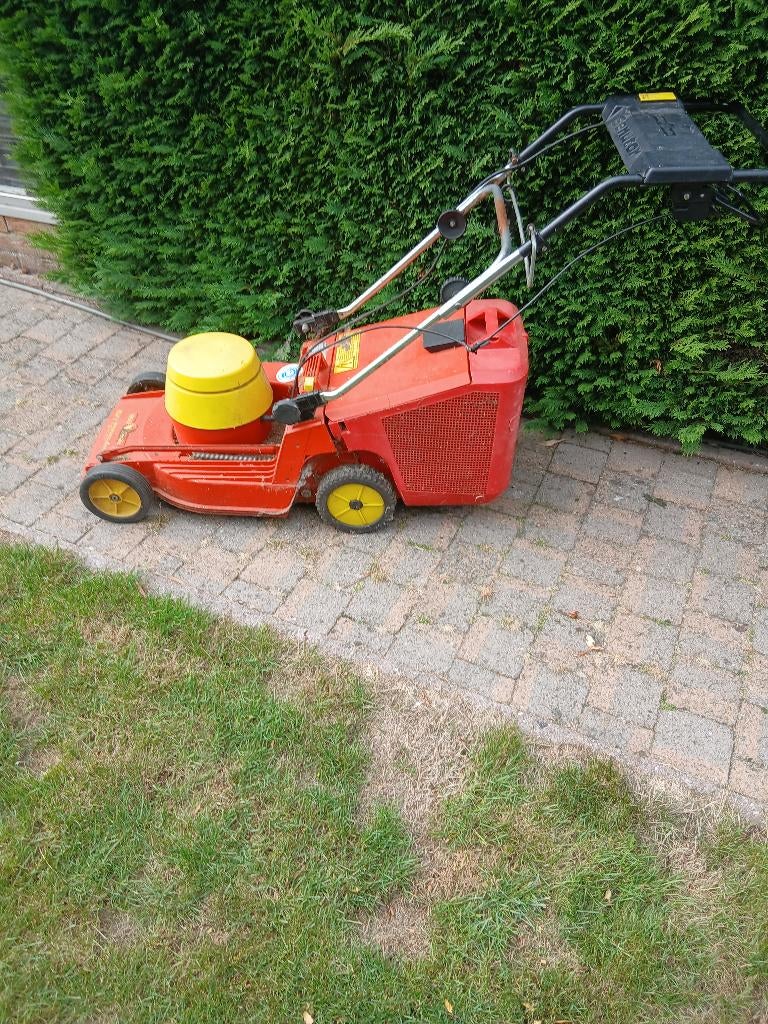 wolf TA42SE grasmachine, Ophalen, Cirkelmaaier, Elektrische grasmaaier, Opvangbak