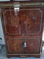 Barkast, Enlèvement