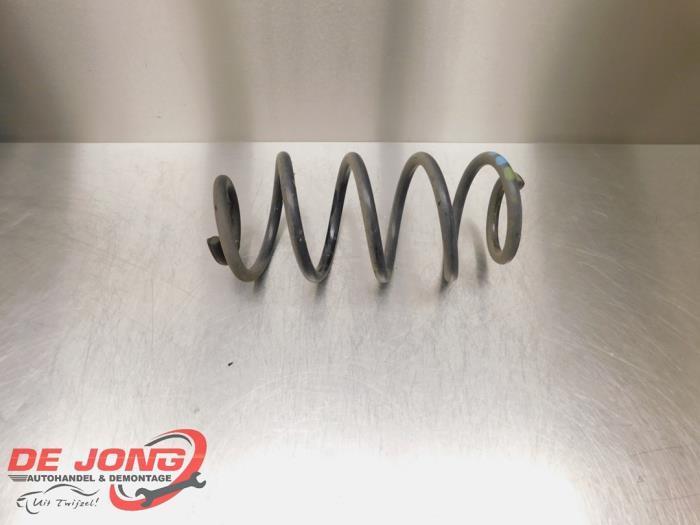 Schroefveer achter van een Mercedes GLA, Auto-onderdelen, Ophanging en Onderstel, Mercedes-Benz, Gebruikt, 3 maanden garantie