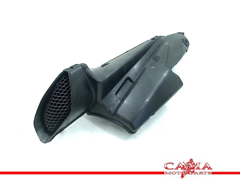 PRISE D'AIR GAUCHE GSX R 750 2006-2007 (GSXR750 K6 / K7), Motos, Dhr. S. di Majo, Utilisé, Info@cama-motorparts.nl, P.J. Troelstraweg 8 8
3144 CX  MAASSLUIS, NL