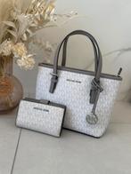Michael Kors tas en portemonee, Handtassen en Accessoires, Tassen | Damestassen, Ophalen of Verzenden, Zo goed als nieuw