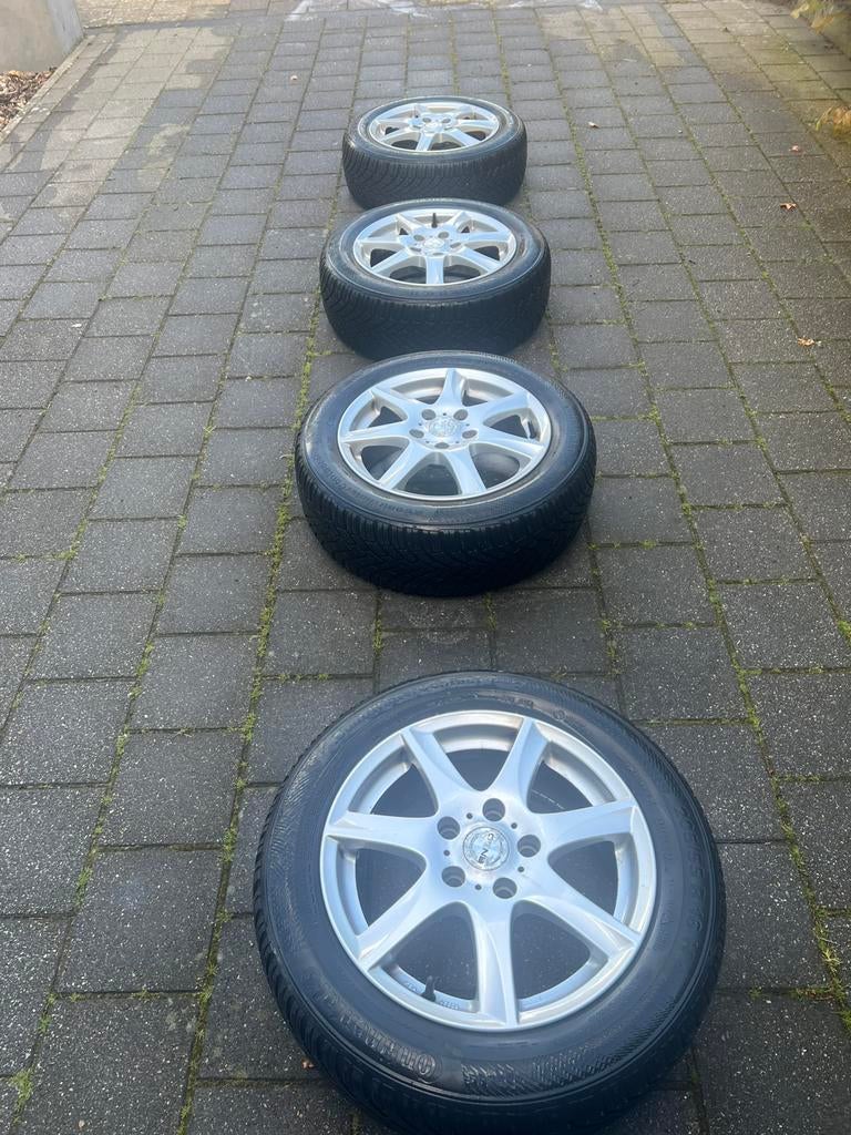 Set winterbanden op velg, Auto-onderdelen, Banden en Velgen, Ophalen, Winterbanden