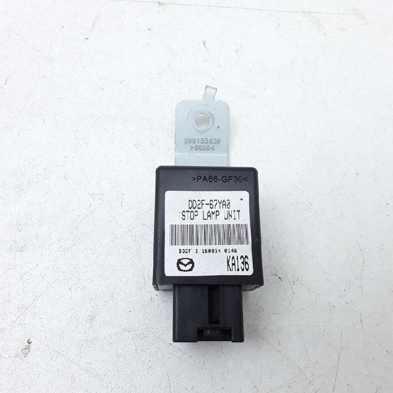 DIVERS RELAIS Mazda CX-3 (DJ / DK) (|DD2F67YA0|), Utilisé, Mazda