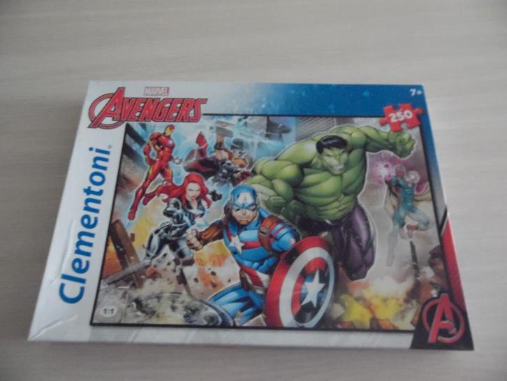 PUZZLE MARVEL AVENGERS     250 PIÈCES     CLEMENTONI, Enfants & Bébés, Jouets | Puzzles pour enfants, Comme neuf, 6 ans ou plus
