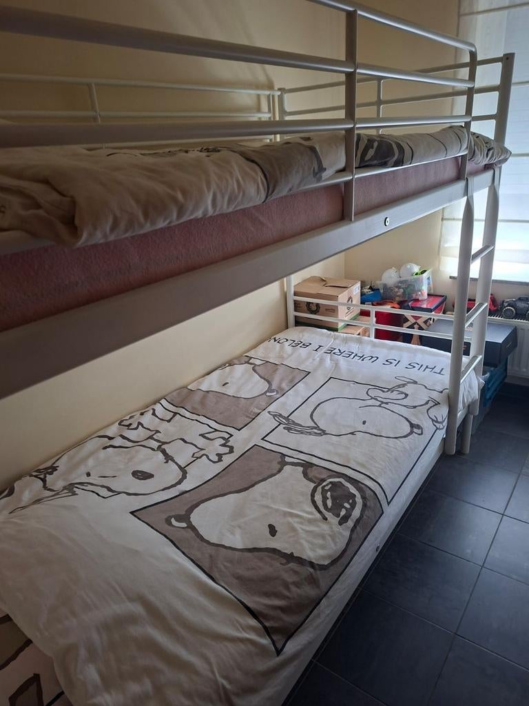 Stapelbed inclusief 2 nieuwe matrassen, Huis en Inrichting, Slaapkamer | Stapelbedden en Hoogslapers, Ophalen, Stapelbed