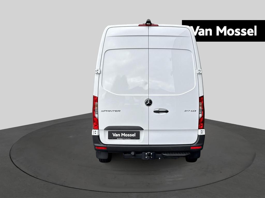 Mercedes-Benz Sprinter 317CDI L2 3.5T TREKHAAK+CAMERA+MBUX+Z, Automaat, 4 deurs, Gebruikt, 4 cilinders