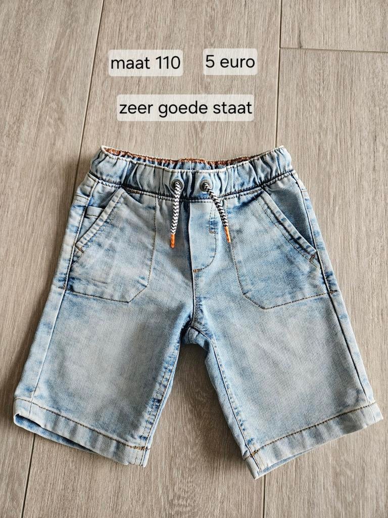 Shorten maat 110 jongen, Enfants & Bébés, Vêtements enfant | Taille 110, Enlèvement ou Envoi, Garçon