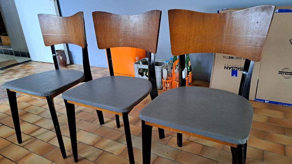 Diverse stoelen gratis afhalen, Ophalen