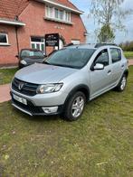 Dacia sandero stepway 0.9tce 2015 slechts 14561km !!!!, Autos, Dacia, Achat, Entreprise, Boîte manuelle, Noir