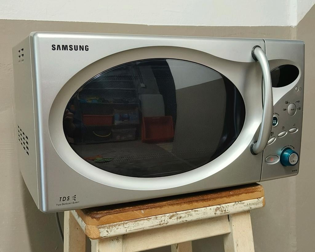 Samsung microgolfoven (850W max) met draaiplateau, Ophalen, Gebruikt, Microgolfoven, Draaiplateau