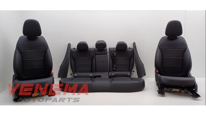 Kit revêtement (complet) d'un Mercedes C-Klasse, Autos : Pièces & Accessoires, Habitacle & Garnissage, Mercedes-Benz, Utilisé