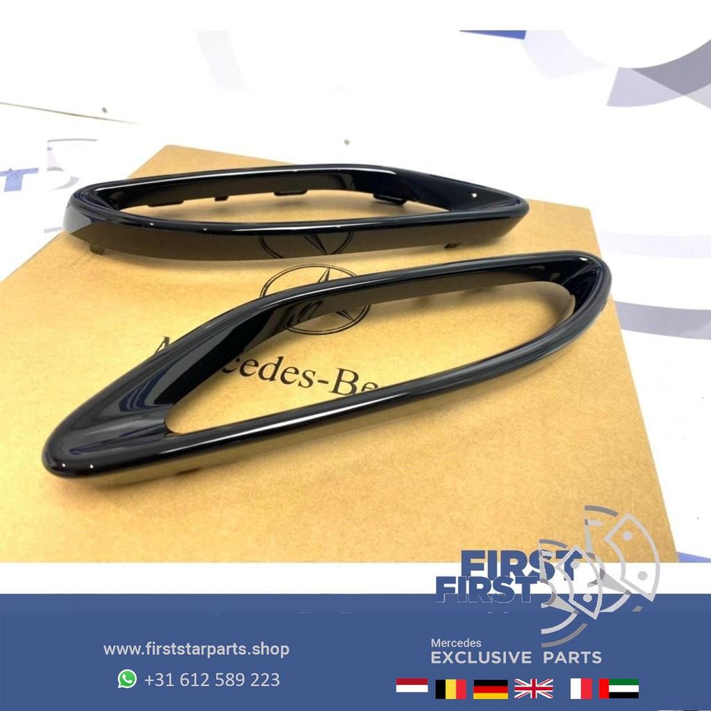 AMG LINE UITLAAT SIERLIJSTEN ZWART L/R Mercedes A B C CLA GL, Utilisé, -, -, Enlèvement ou Envoi