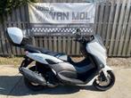 yamaha xmax 125 abs bj 2024 zeer goede staat btw aftrekbaar, Motoren, Scooter, Bedrijf, 125 cc, 11 kW of minder